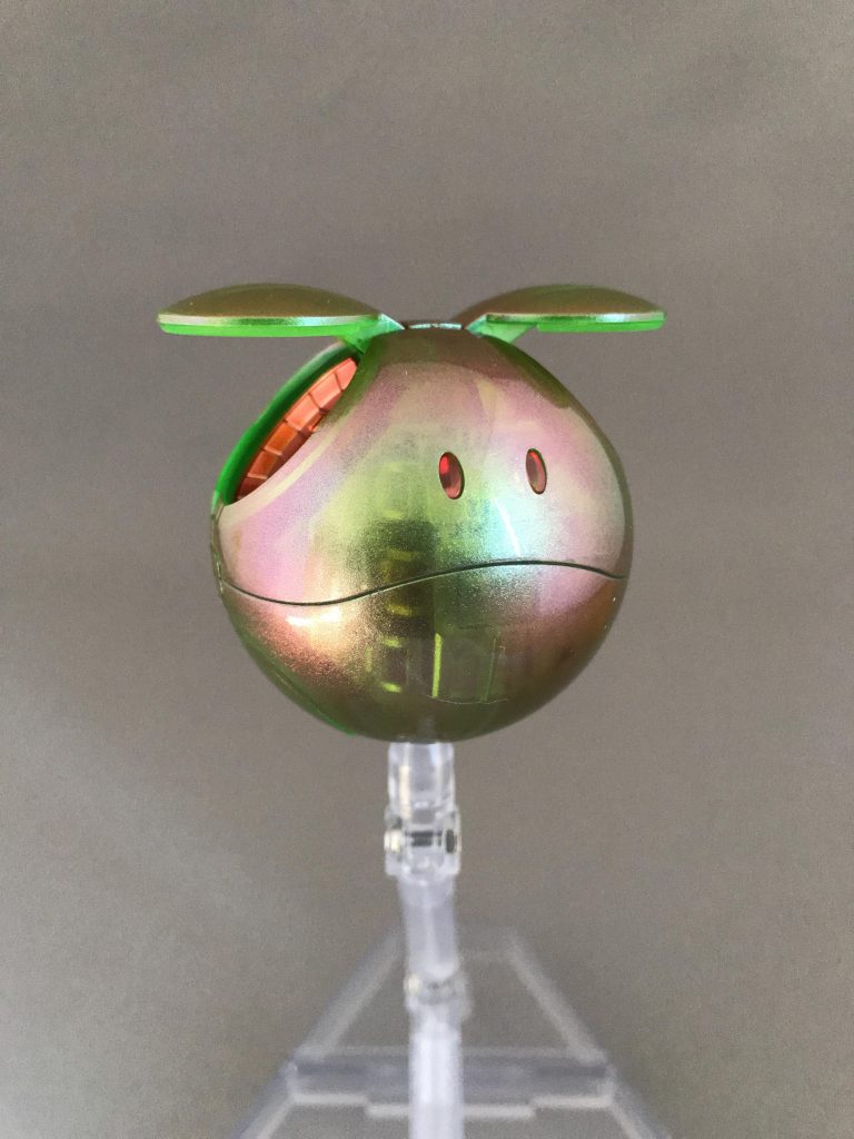 フチはそのままにしました。
クリアグリーンが綺麗ですね。