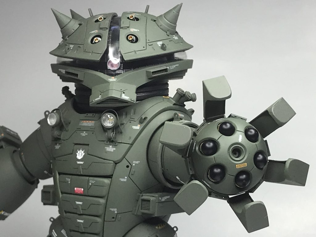 ミサイル暴発事故対策のカバー付き