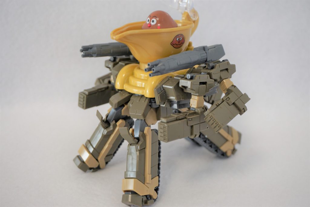 多脚戦車！カレーパンマン号–2枚目/制作者：ねぼすけ