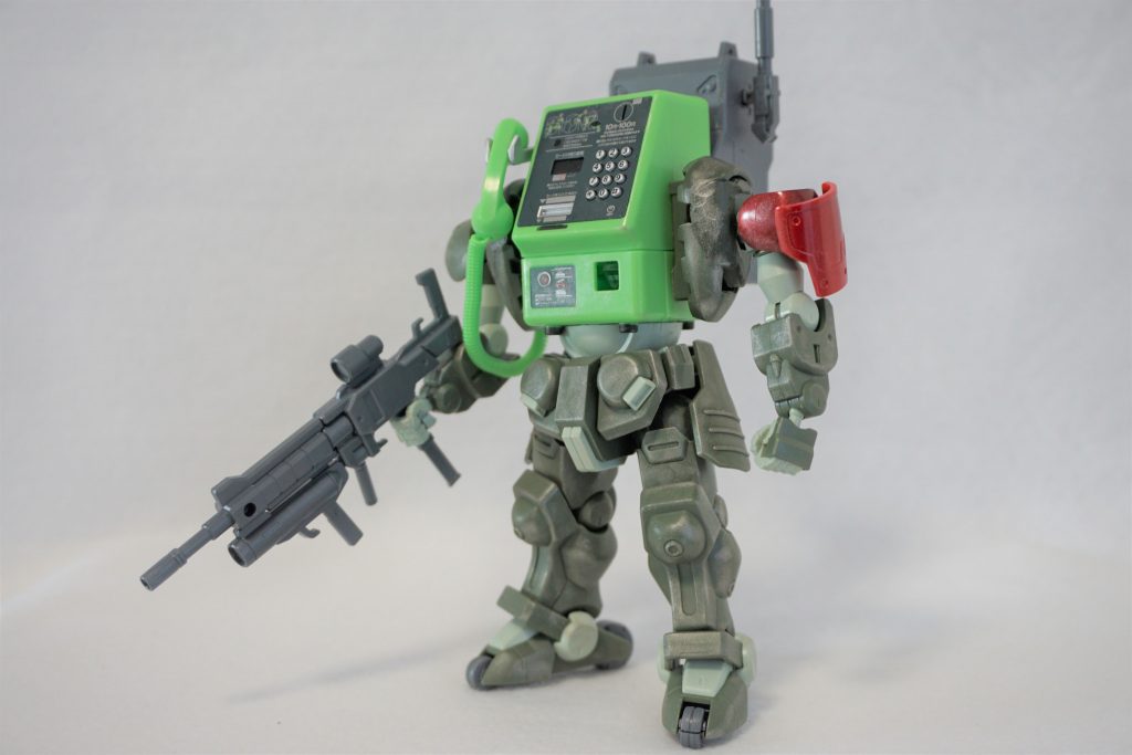 モデルは某トムズの主人公です。元キットのグリモアRBが優秀過ぎてほとんど素組みでした。