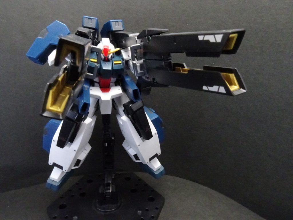 *クアッドバスターキャノン！！*
GNバズーカIIを2つ用意。
最終決戦っぽく。