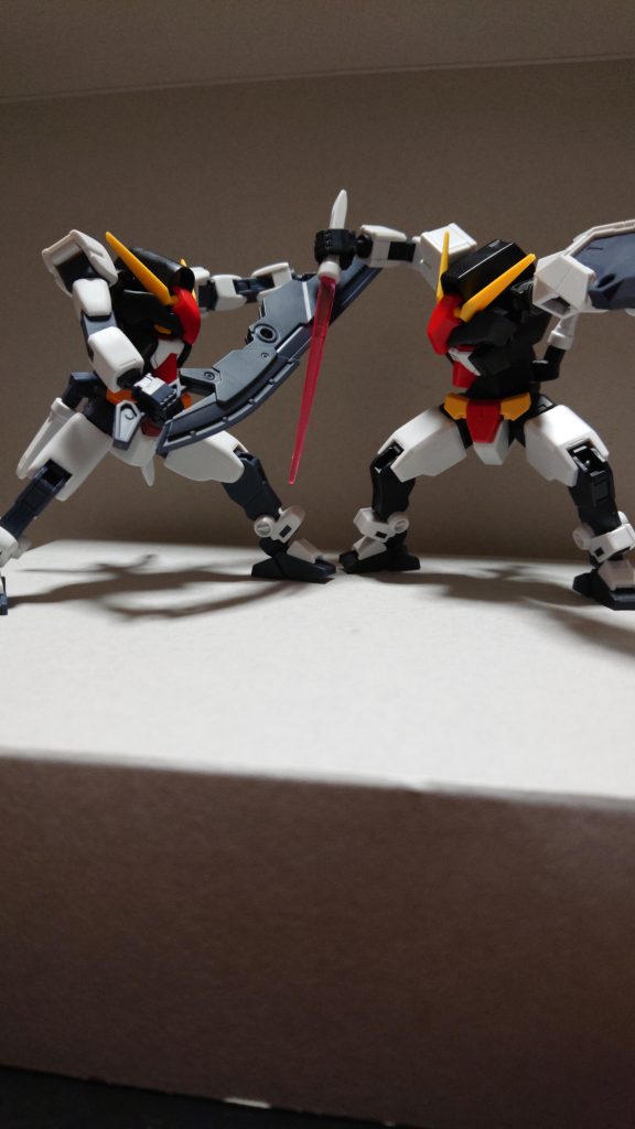 １号機と対決。