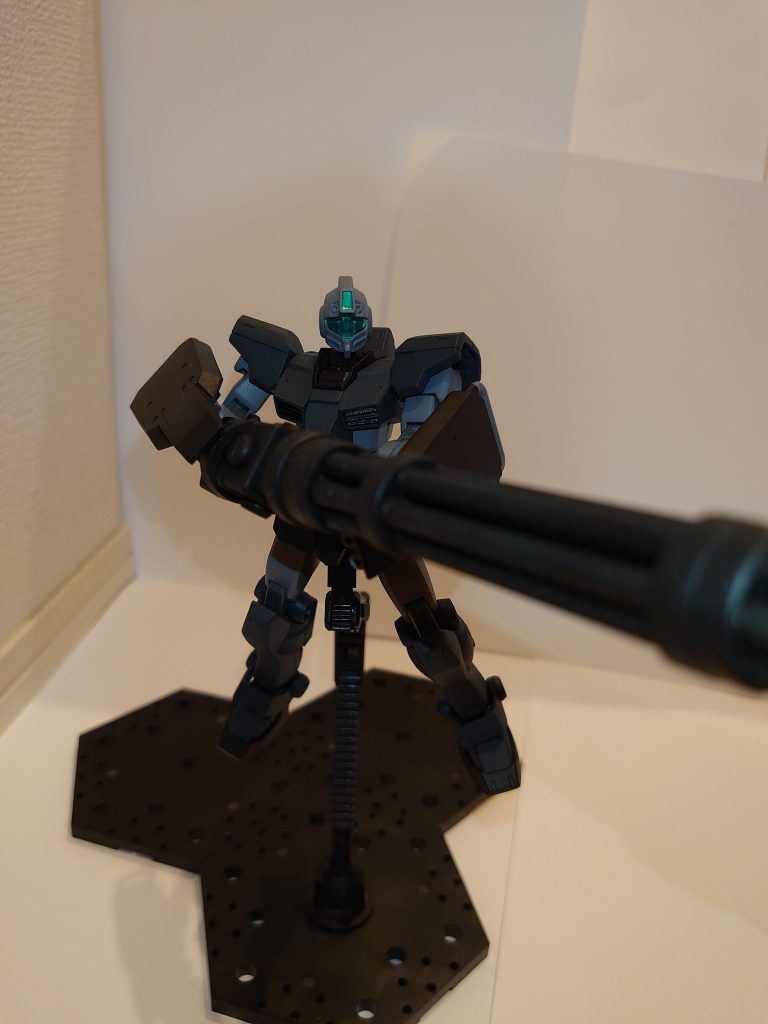 ガトリングめっちゃ撃ってるやつ〜