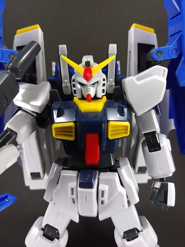 墨入れは顔のみ。
これだけでも、ぐっとイケメン度が増します。