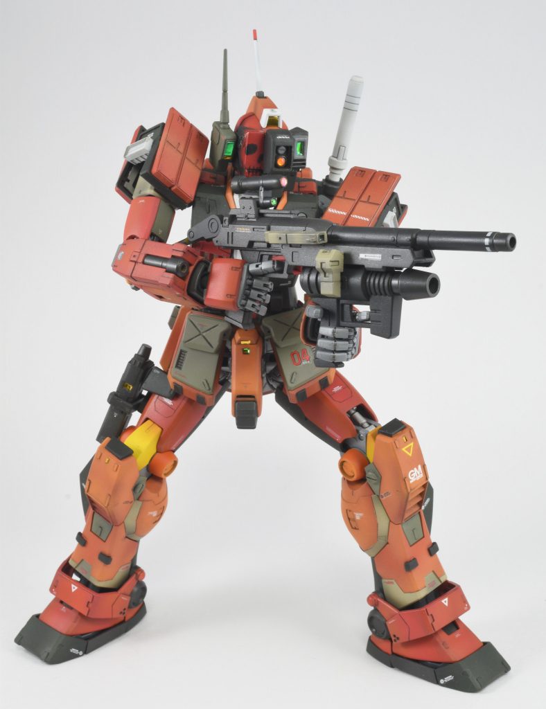 元キットの可動が優秀なので､両手持ちも可能｡