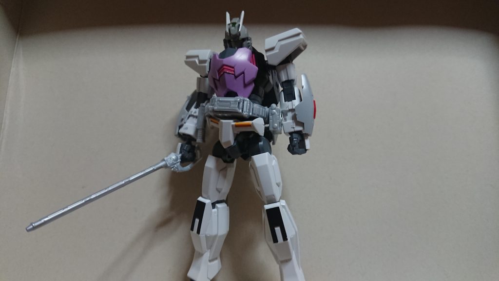 塗装、加工前の写真です…
実はスターゲイザーの腕と身体のジ・エンドを着けられる様にするのが一番面倒な作業でした……(可動範囲を犠牲に着ける事が出来ましたが(^^;))