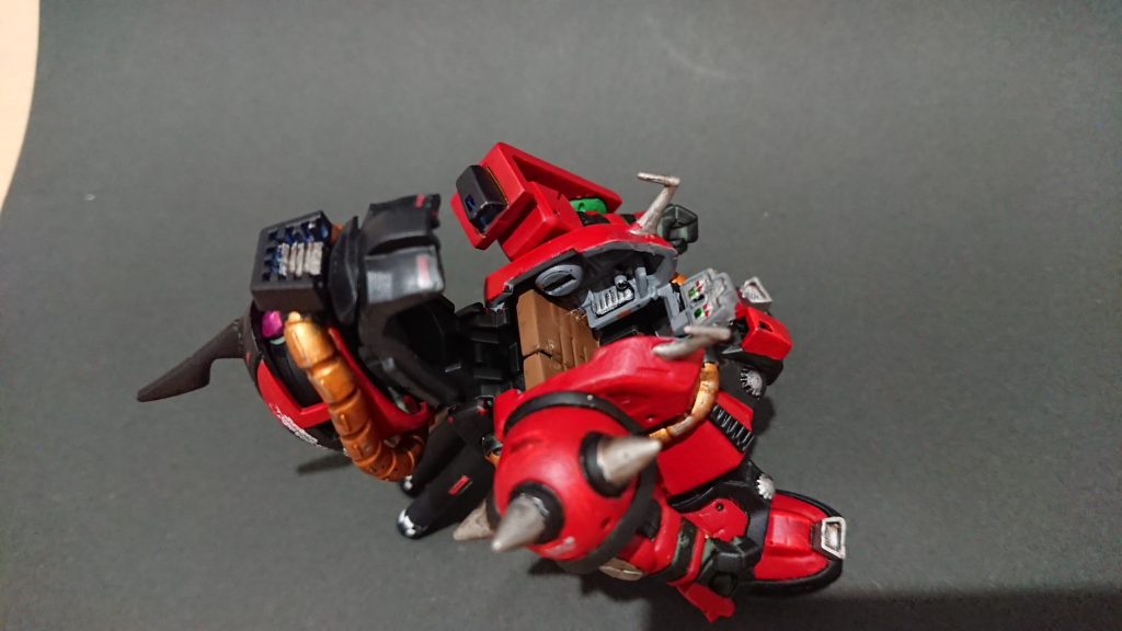 しっかりコックピットも筆塗り!( ゚Д゚)ゞ
硬い椅子より、革のオシャレな椅子をイメージ(* ̄∇ ̄*)