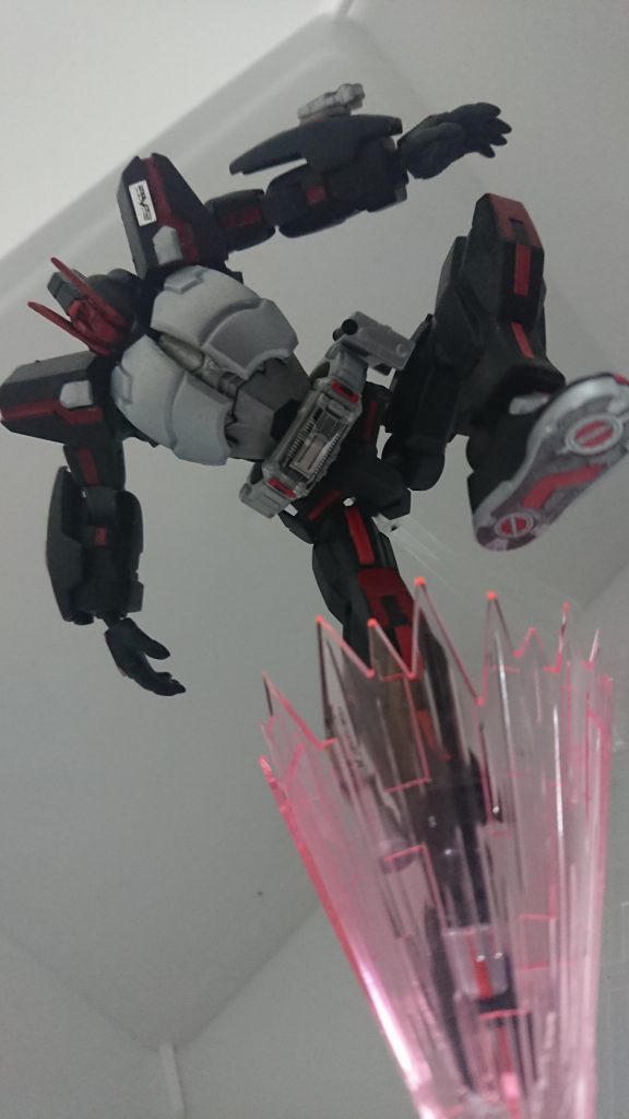 少しでも仮面ライダーファイズに見えたのなら幸いです………
恐らくですが、一旦、ガンプラ活動を休止すると思うので、最後になりますがご覧頂きありがとうございました!!また再開する時は宜しくお願いします………