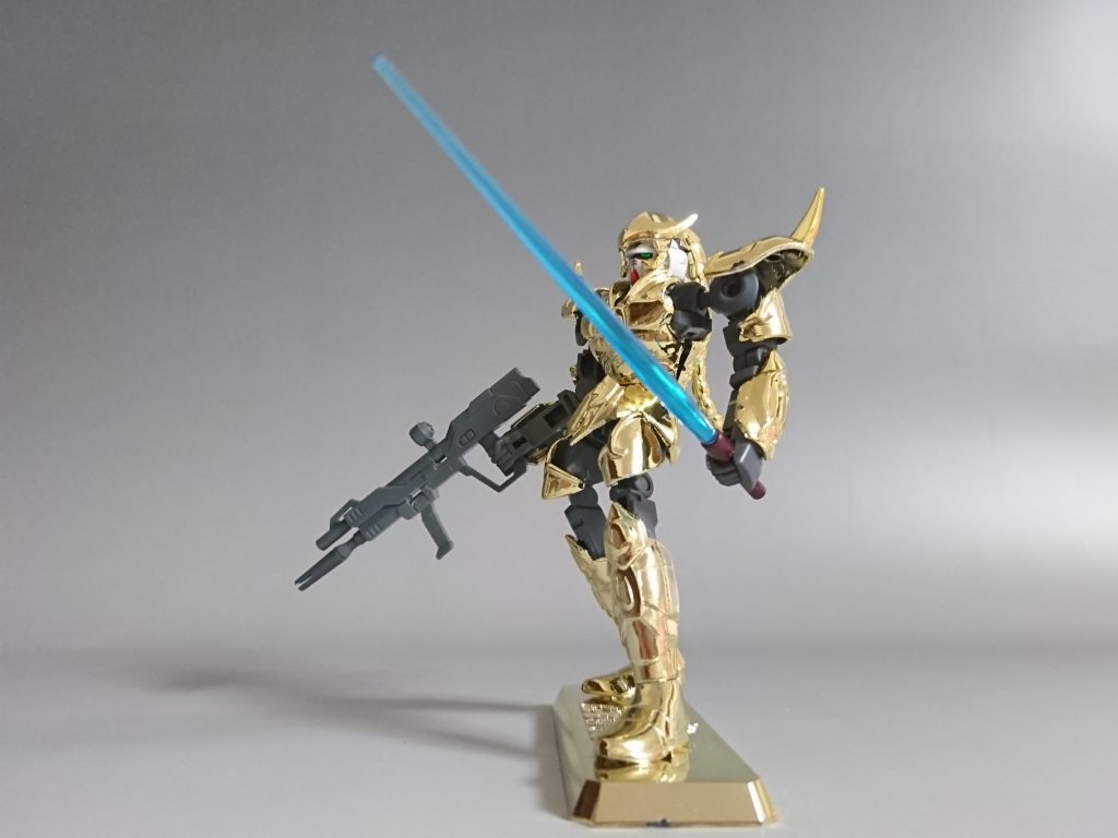 ガンダムスコーピオン–3枚目/制作者：滝 由佳理