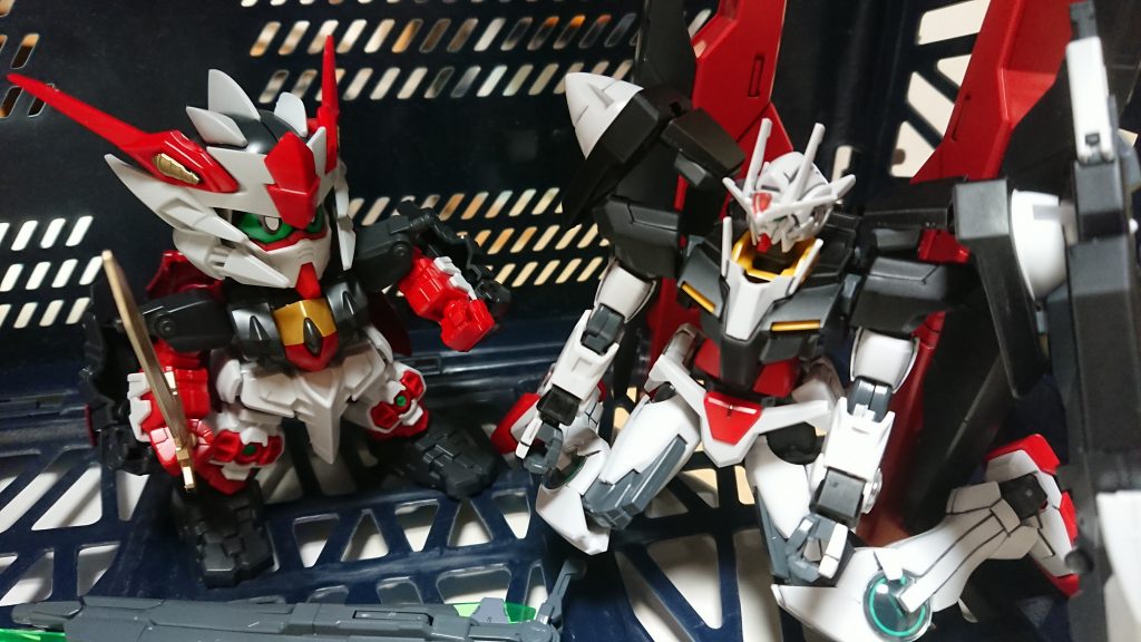 GBNで出会った「勇者」と一枚。
ブラスターの方もよくスポスポ抜けちゃいます。

そんなダブルアイの活躍？する小説は[こちら](https://www.pixiv.net/novel/show.php?id=12215792)から！