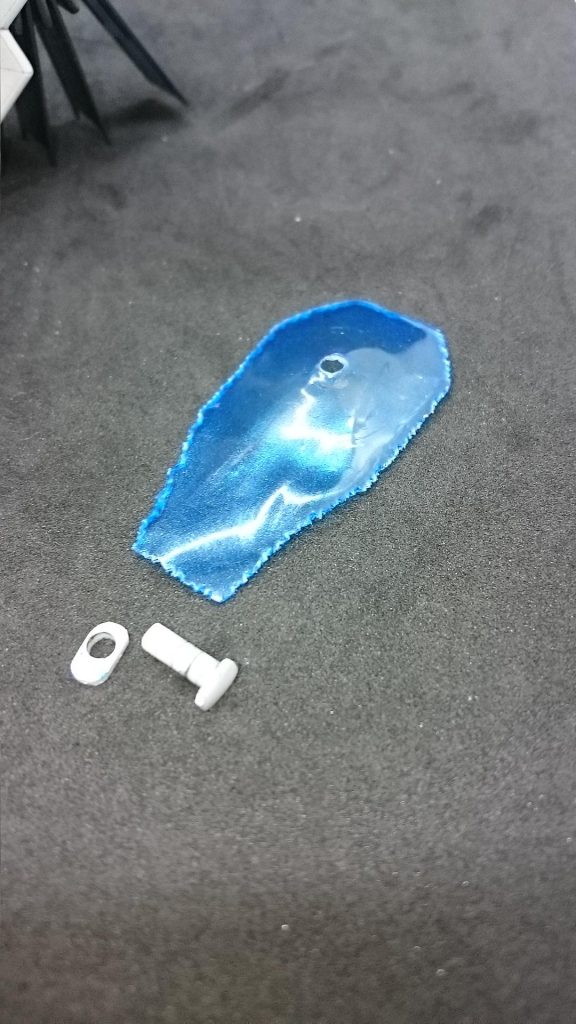 ビームシールドは基部パーツと分解することで展開しない状態も設定通りに出来ます