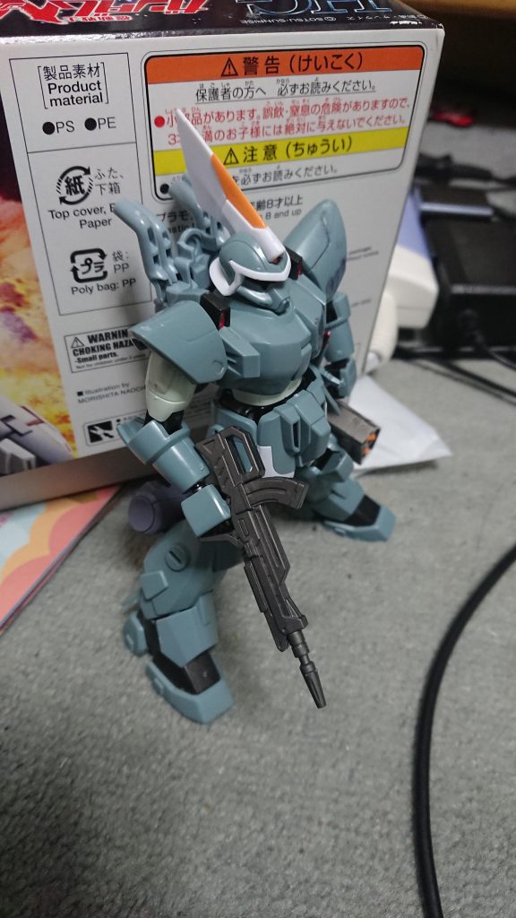 全機戦闘不能になったものの、継戦能力を武器にストライクダガー20機を相討ちの形で撃破した。
