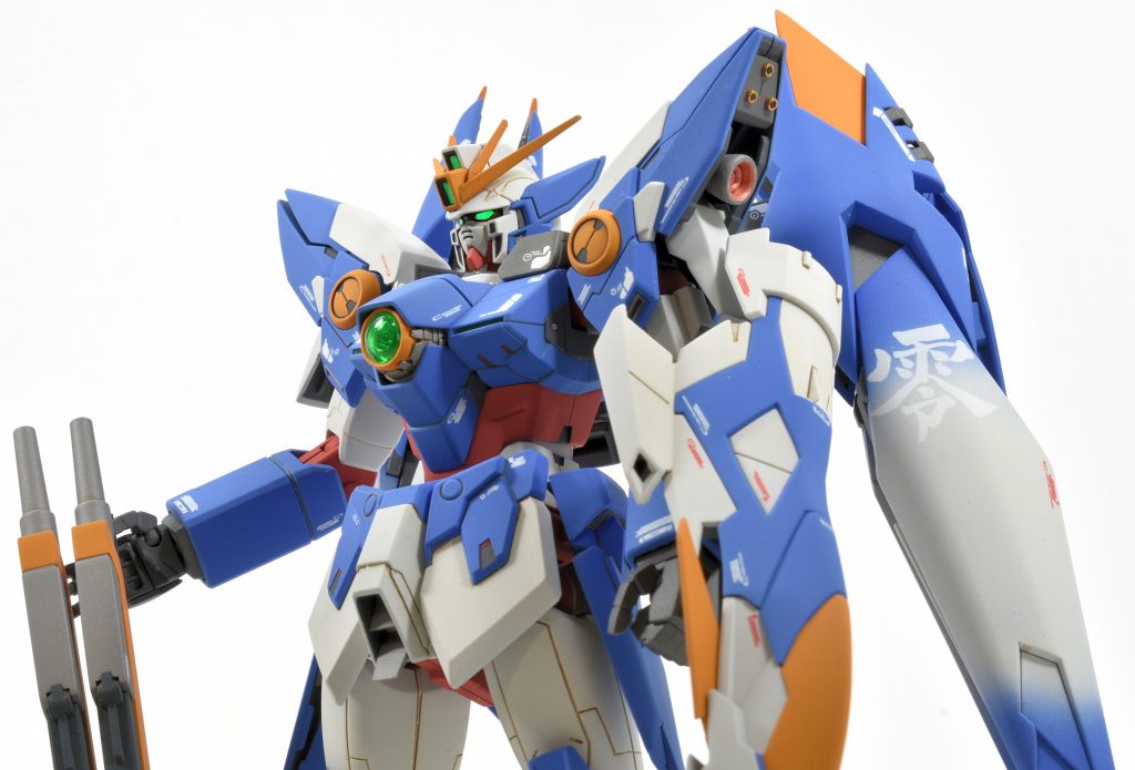 水転写デカールは数種類の中からピックアップして使用しました。