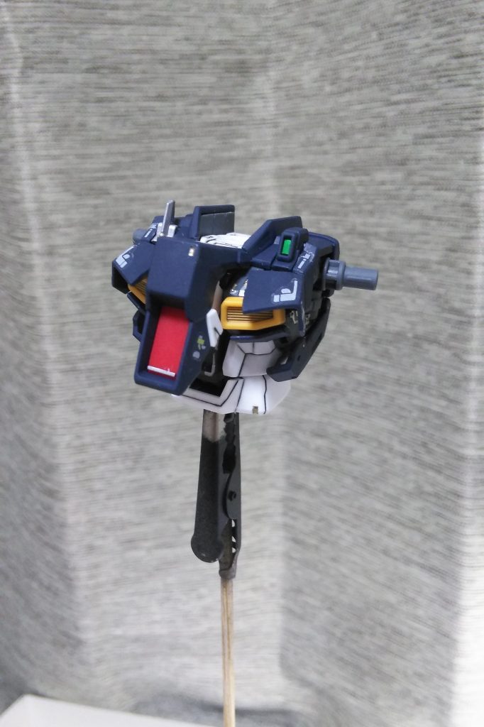 見えない所まで…