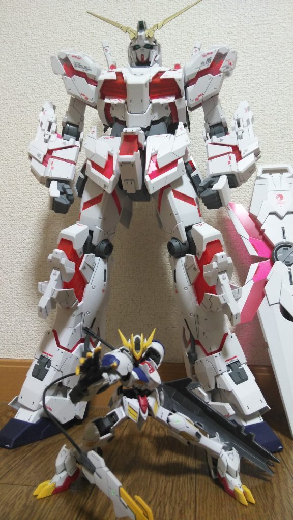 もう1つ比較ショット
いつか真面目に部分塗装してみたい願望ありますけど…w