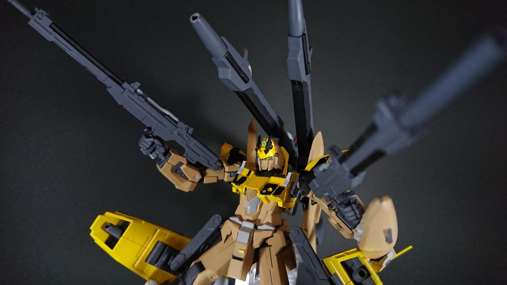 ビームライフル×2、ビームメガランチャー×2、メガ粒子砲×2の超火力です