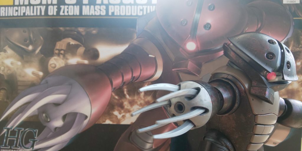 アッガイ–3枚目/制作者：@akaoni_plamo