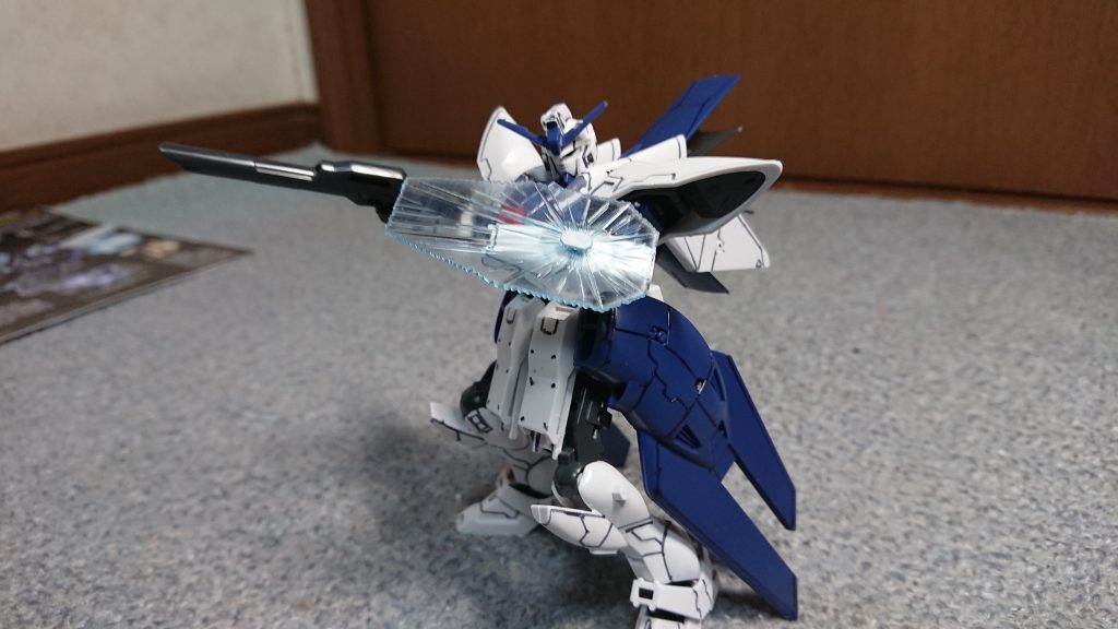 可動範囲は広くないですがいい感じに動きます