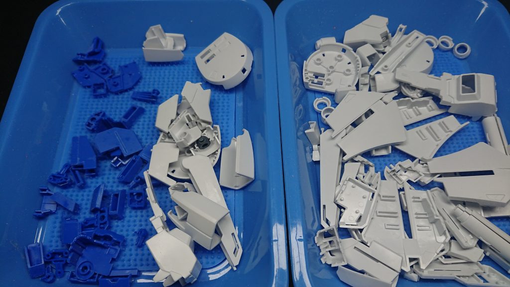 ゲート処理してモールドの彫り直し。