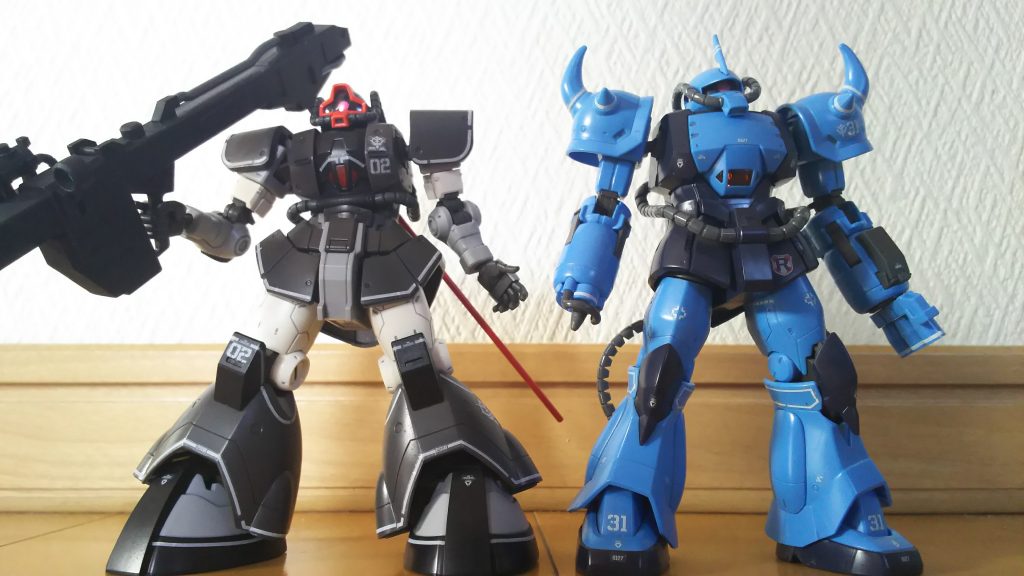 同じ実験機同士のプロトタイプグフ(戦術実証機)と一緒に。