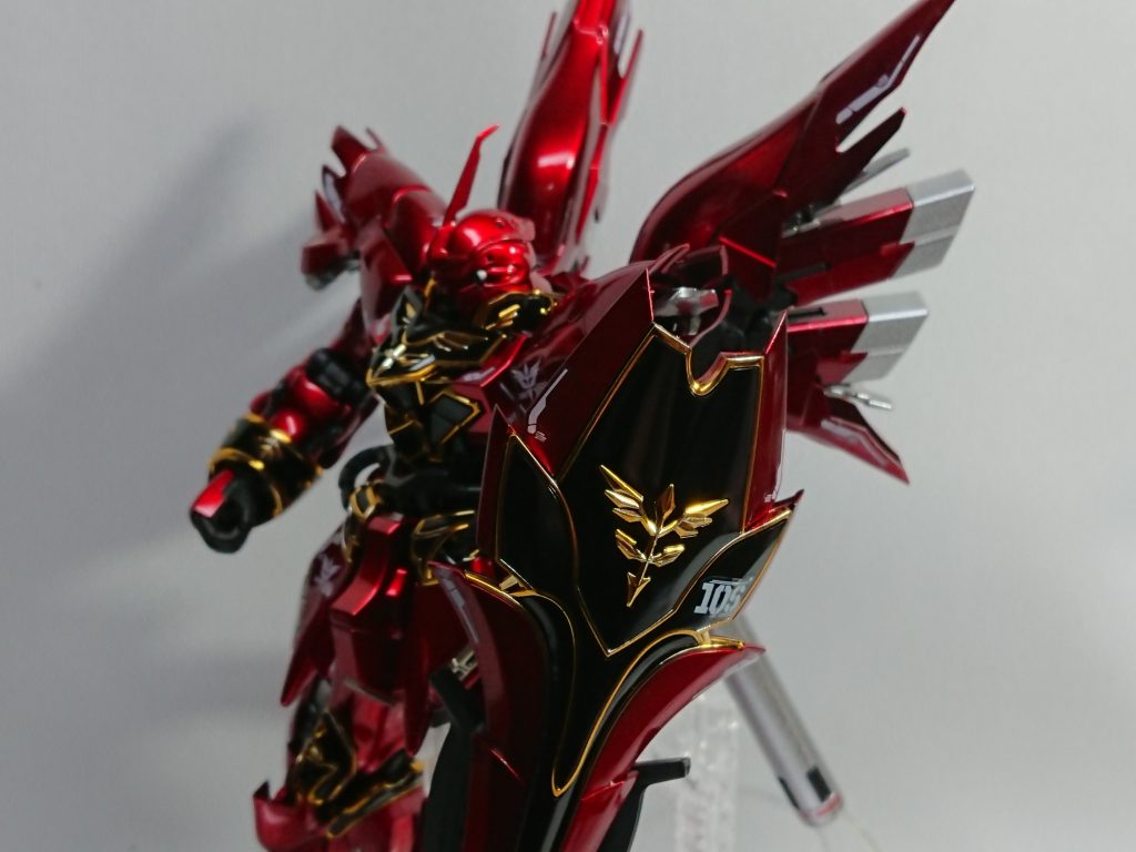 RGシナンジュ メタリックレッド–2枚目/制作者：つしま