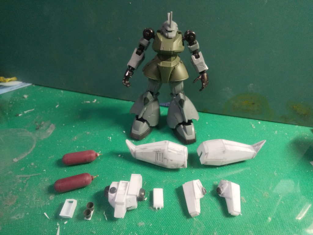 プロペラントタンクは1/144のリゲルグから