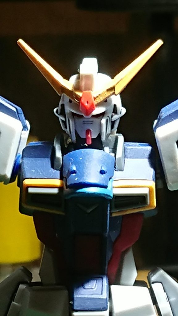 アンテナはウイングガンダムフェニーチェリナーシタより拝借し黄色へ塗装。