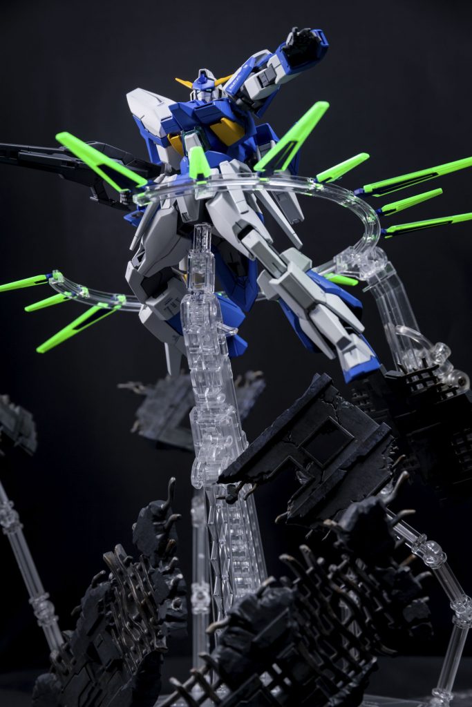 HG ガンダムAGE-FX–2枚目/制作者：ハブヲ