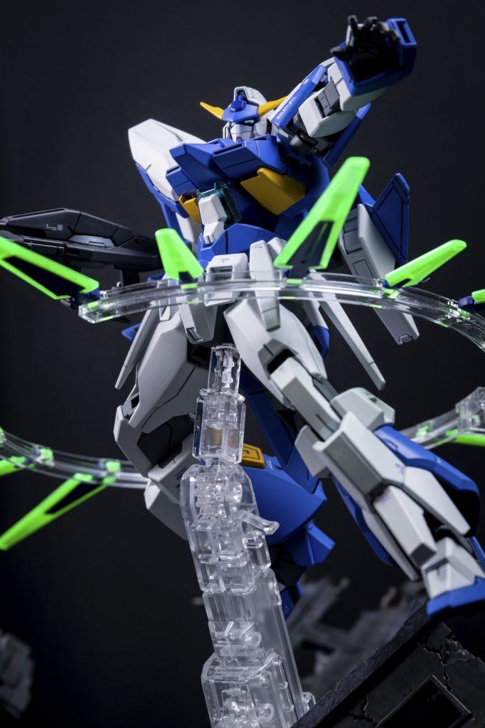 HG ガンダムAGE-FX–4枚目/制作者：ハブヲ