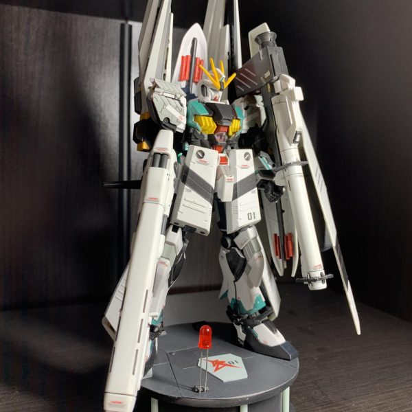 ナラティブガンダムν装備