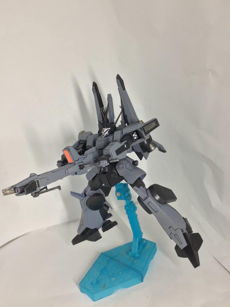 メガランチャー発射形態。個人的にはドーベンウルフは横顔が最高にイケメンだと思うんです。