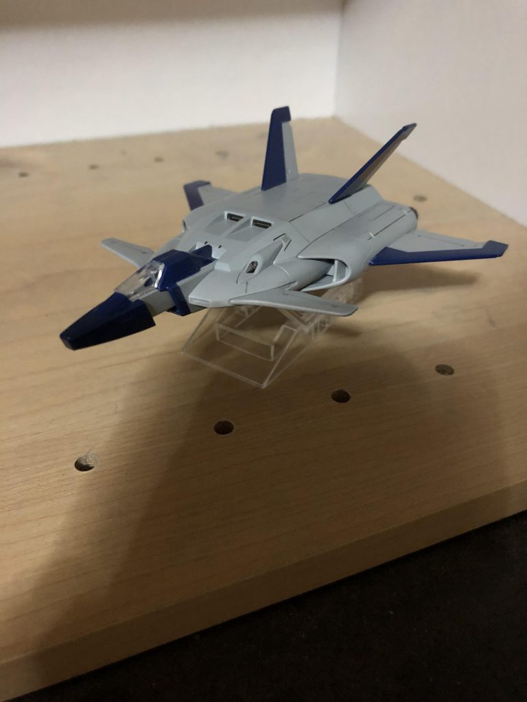 青の部分は実際はもう少し明るい