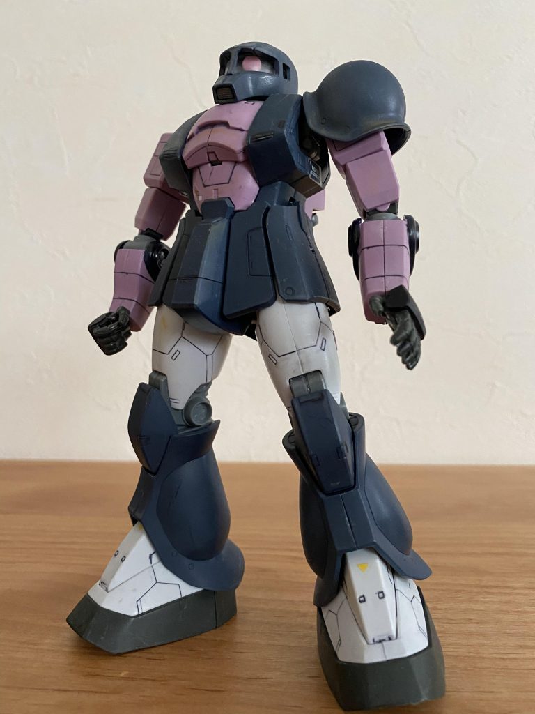 MS-05 ザクⅠ 黒い三連星–2枚目/制作者：GUNBOY