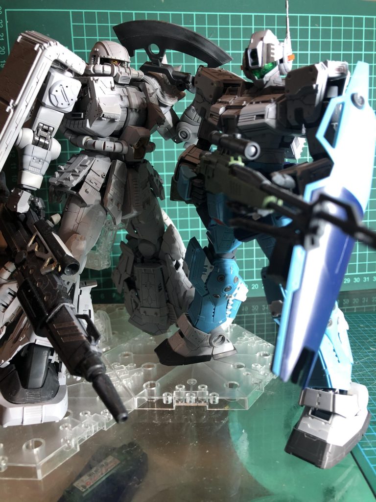 同時進行のザクさんと