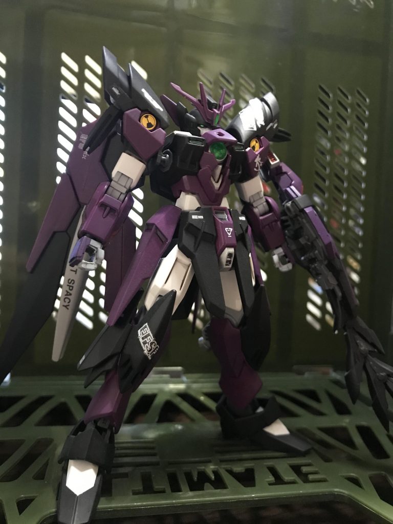 ロンドベル治安維持遊撃部隊
アストライア隊所属
チームライトニング
ガンダムエピオン〝バスター〟
エステル.グランツ少尉搭乗機
という妄想であります✨