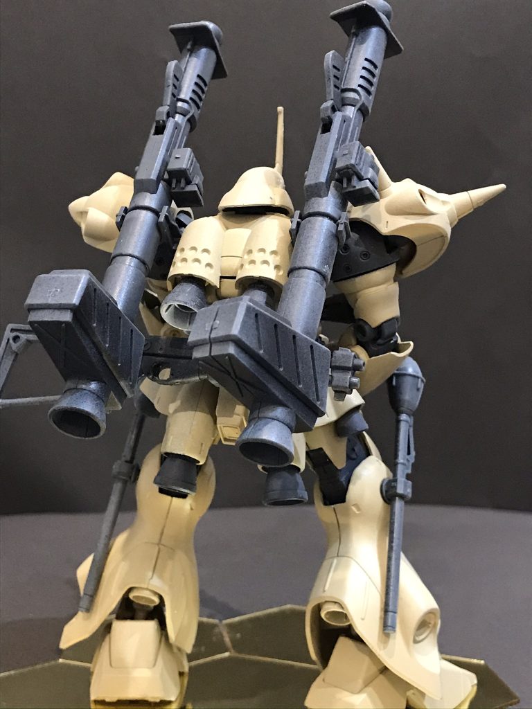 もう少し色を塗ったらよかったなーと思いますが、この時はこれが精一杯、かつ早く組みたくて仕方がなかったです。笑