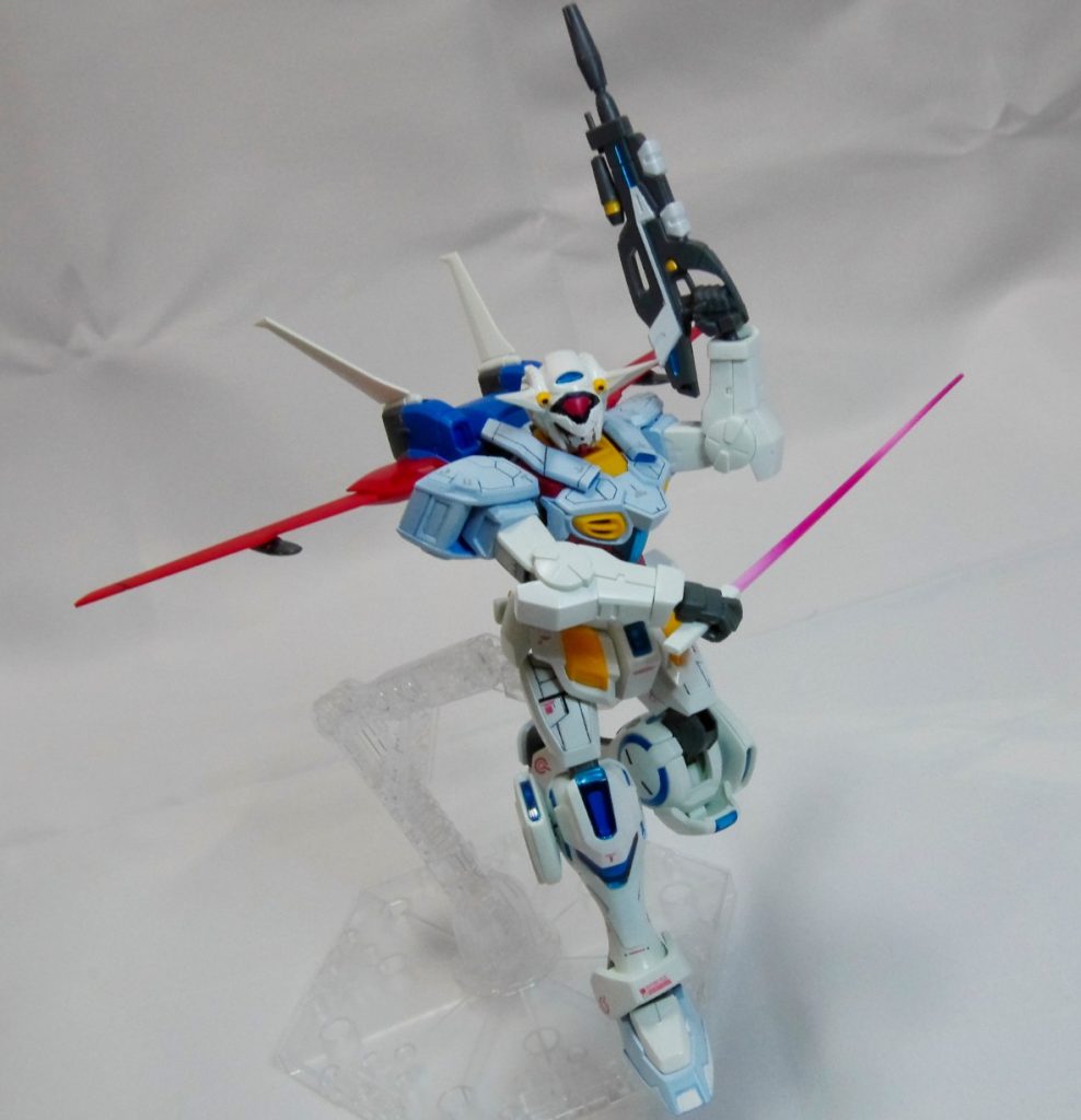 【大気圏用パック―ビームサーベル】
ライフルの持ち手にサーベルを握らせてみました。結構しっくり♪