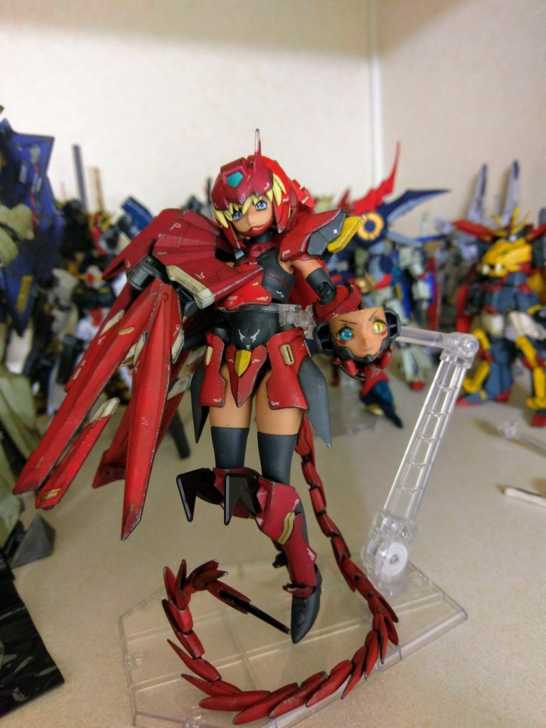 ジャンクパーツとしてとっておいたリアルモードの顔面をひっぱり出してきて作り直しました。