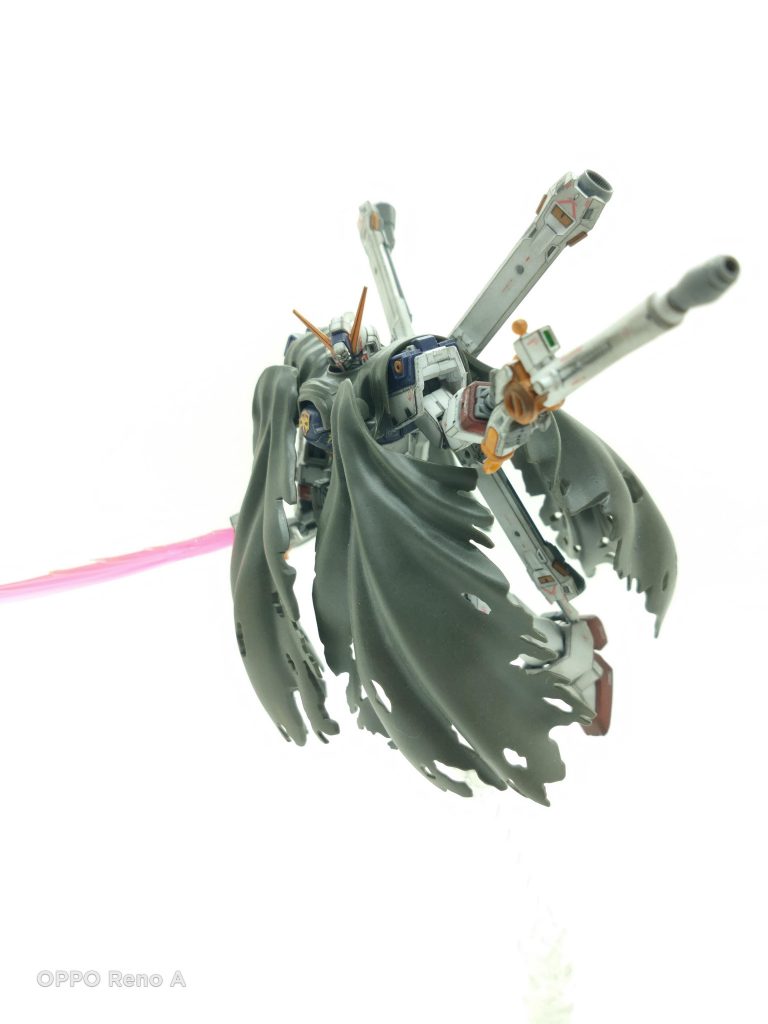 クロスボーンガンダムX1–3枚目/制作者：かえる