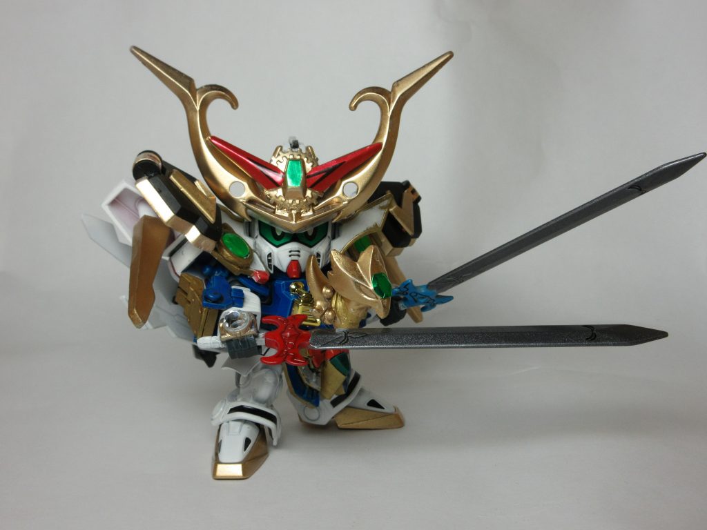 コミックボンボン版の機動大将軍の前日譚では大鋼の剣を使ってましたね。