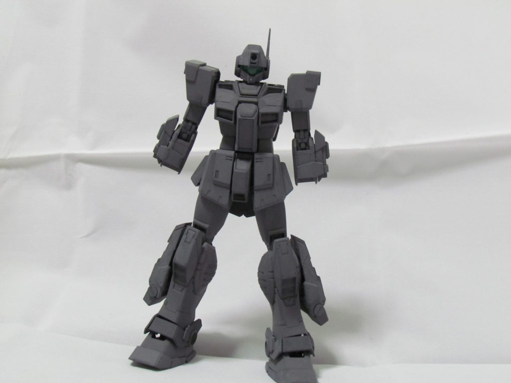 下地としてアクリジョンベースカラーを使用しています。
今回初めて使いましたが、隠ぺい力、塗膜強度ともに良好でした。