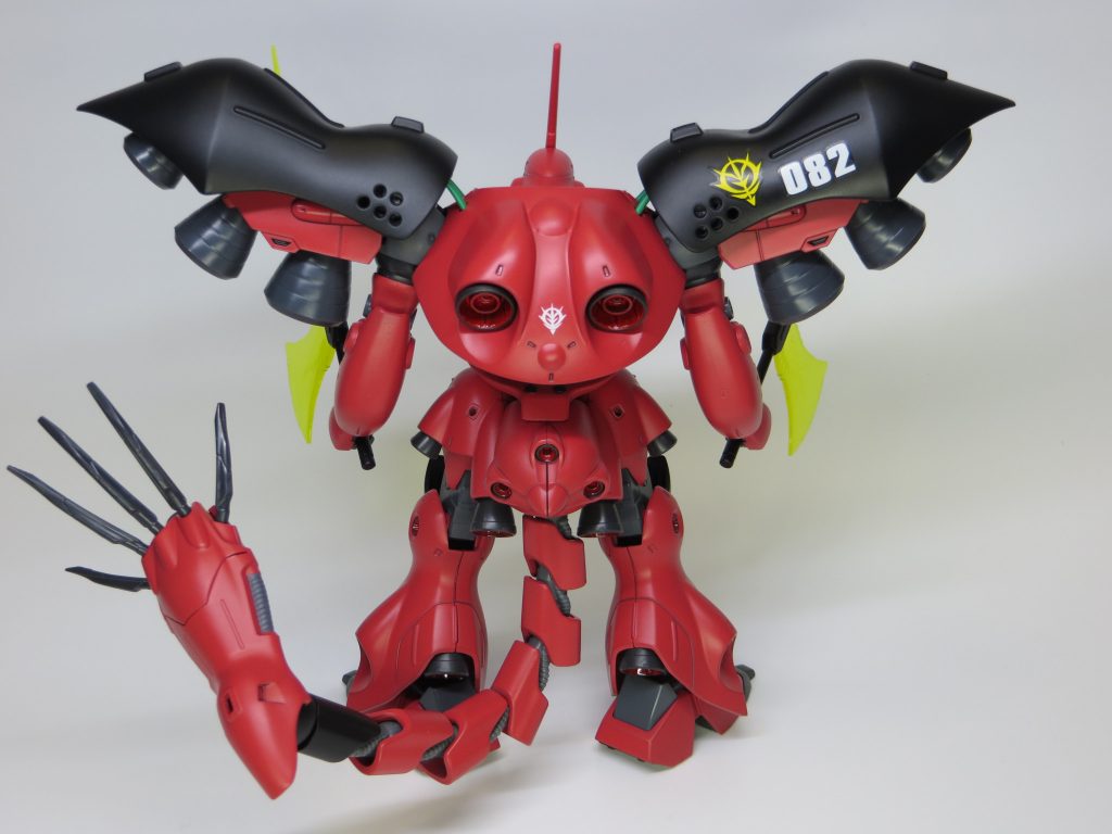 後ろ姿。長い尻尾が特徴です。