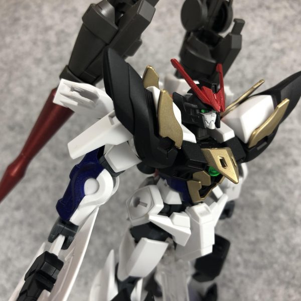 ウイングガンダムゼロユミル