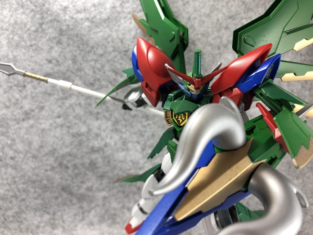 神槍「天舞丸」はHGサイズ用に「HGUC RX-78-2 ガンダム対応武器セットA」のジャベリンと合わせて延長。