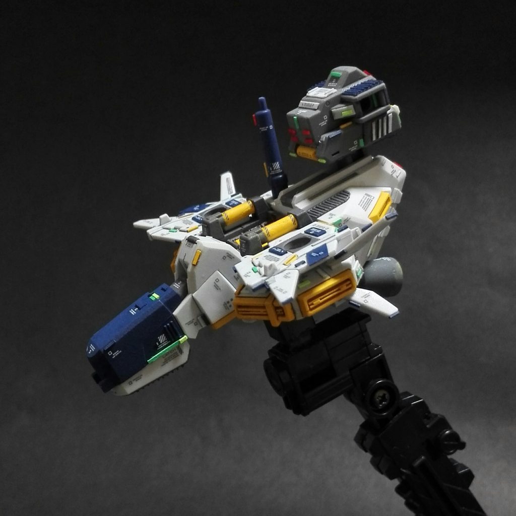 プリムローズにアドバンスド・ヘイズルのマルチ・オプショナル・ポッドとオプショナル・バインダーのみを装備させた形態です。