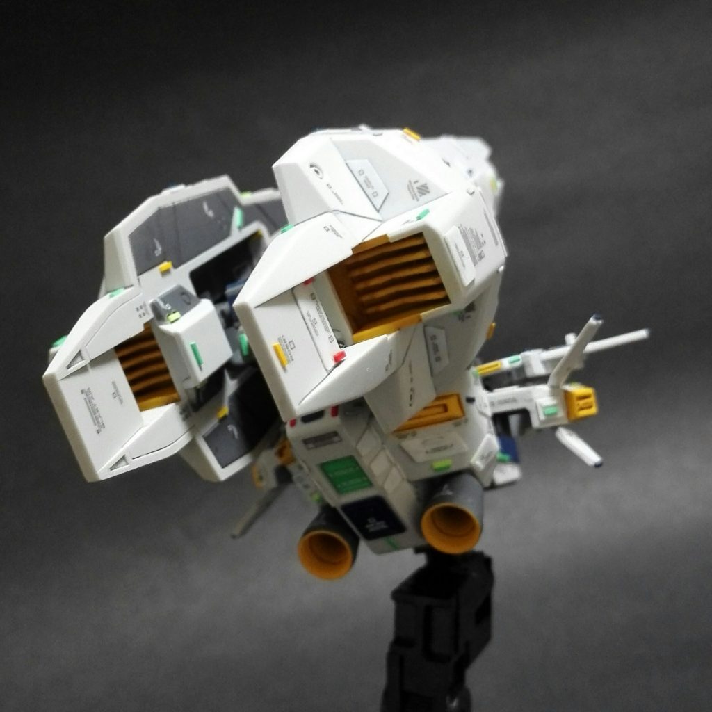 バックショットはこんな感じです。