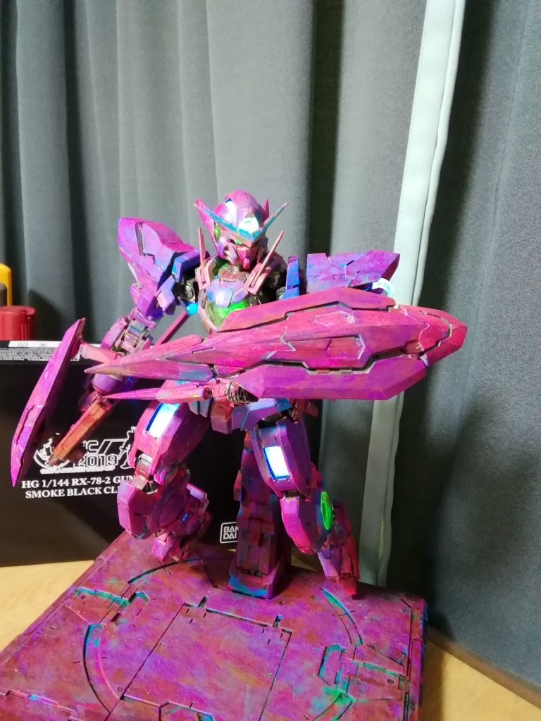 ガンダムエクシアPG–2枚目/制作者：アッキー