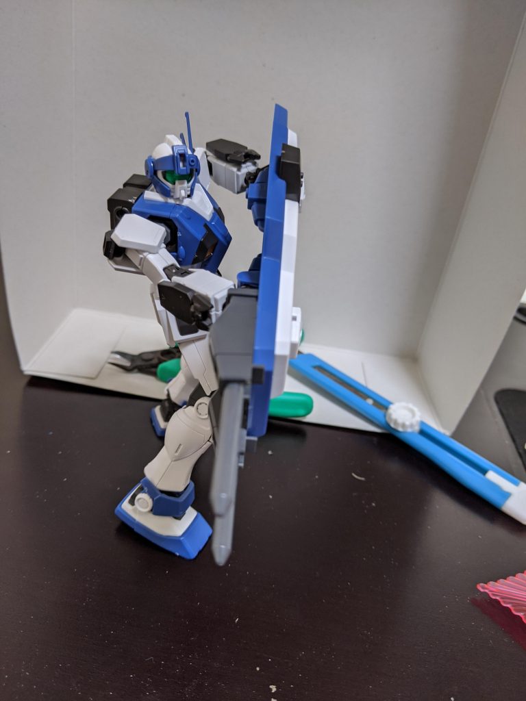 そして必殺の……シールドパイルバンカー!