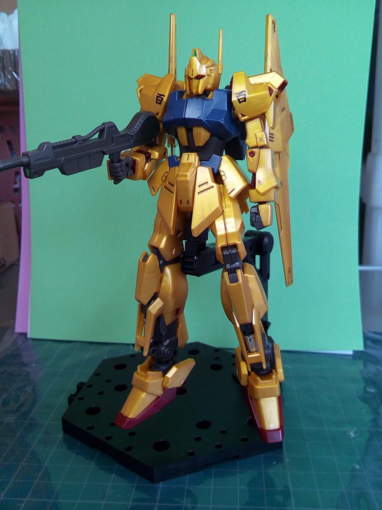 なんせ金色ですのでめでたいなど安易な考えです。