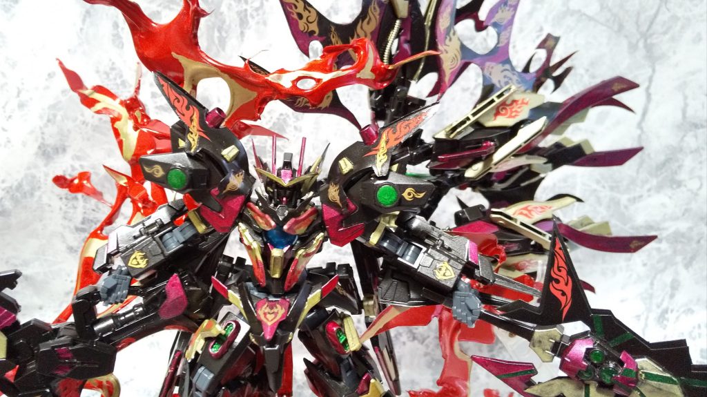 見えづらいその面。